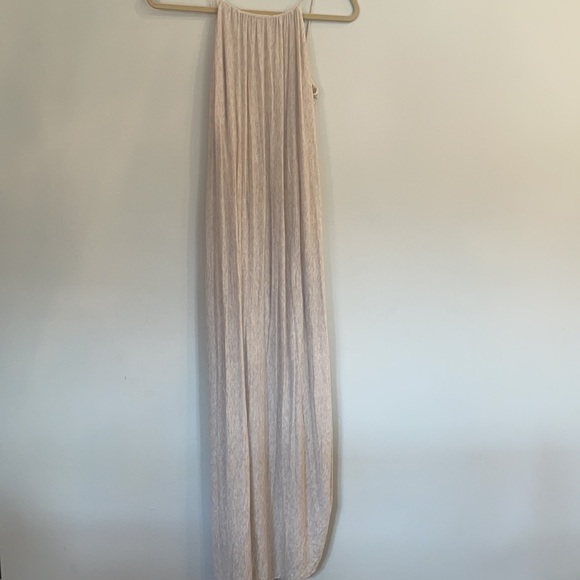 Light and Airy Summer Dress - Picture 3 of 3